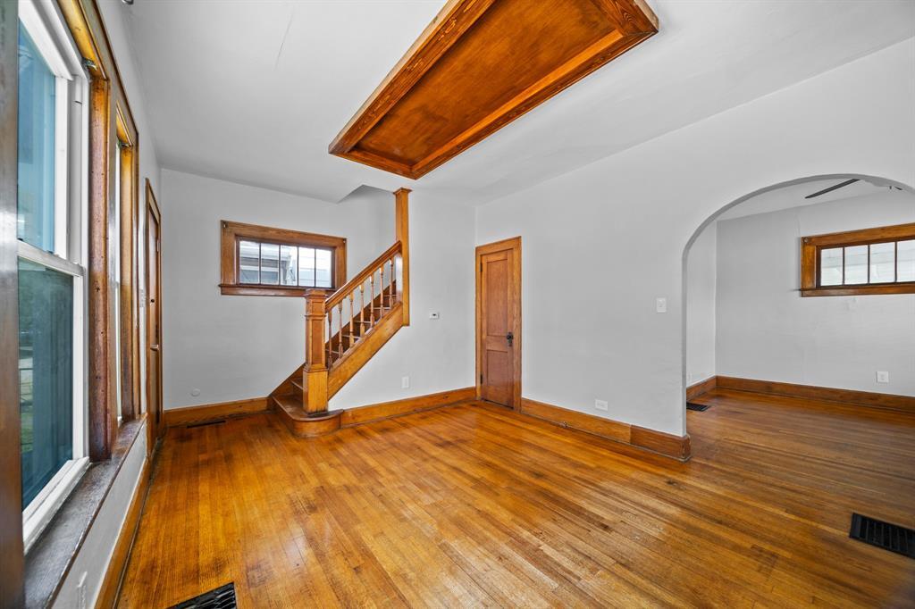 Building Photo - 3125 East Ave