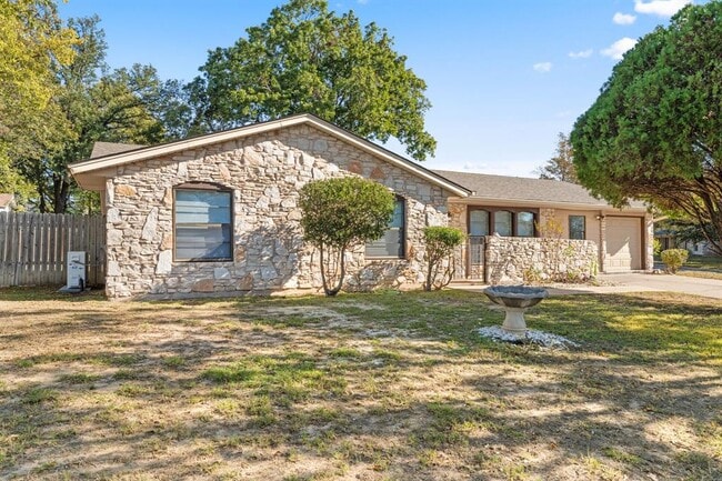 Building Photo - 7301 Langston Dr