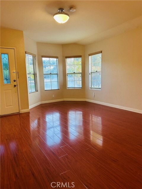 Building Photo - 555 W Lemon Ave