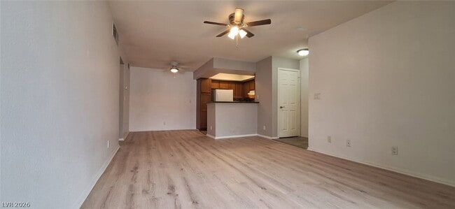 Building Photo - 1455 E Katie Ave