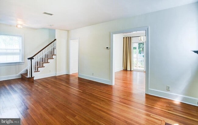 Building Photo - 4633 Asbury Pl NW