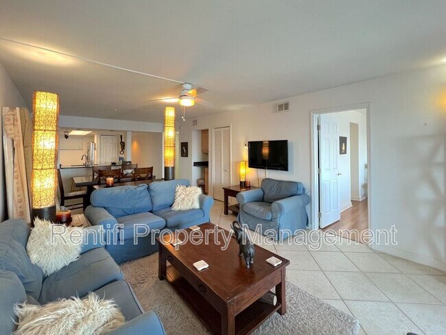 Building Photo - 2711 First Street