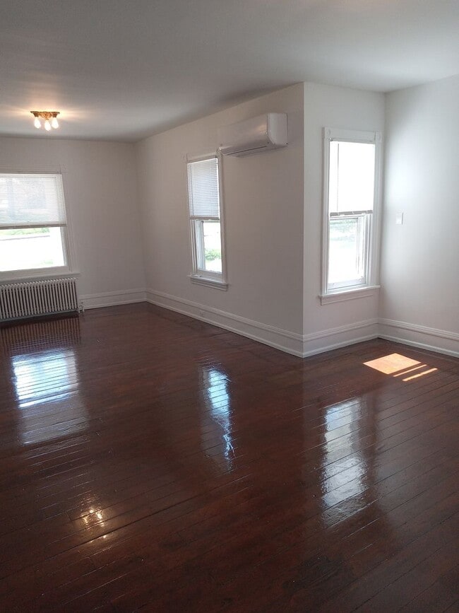 Building Photo - Renovated/Restored Upper Gwynedd Single Home for Rent!