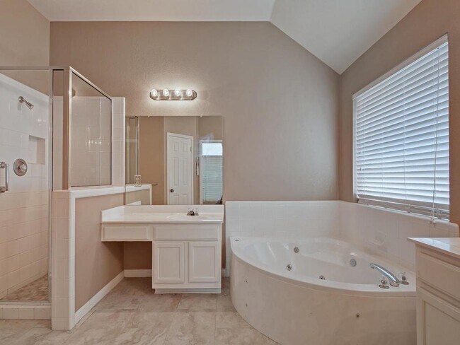 Building Photo - 12723 Picket Rope Ln