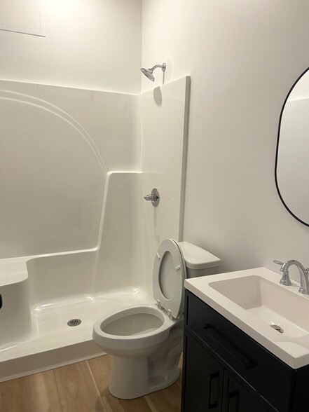 Building Photo - 1174 Ranch Marina Rd