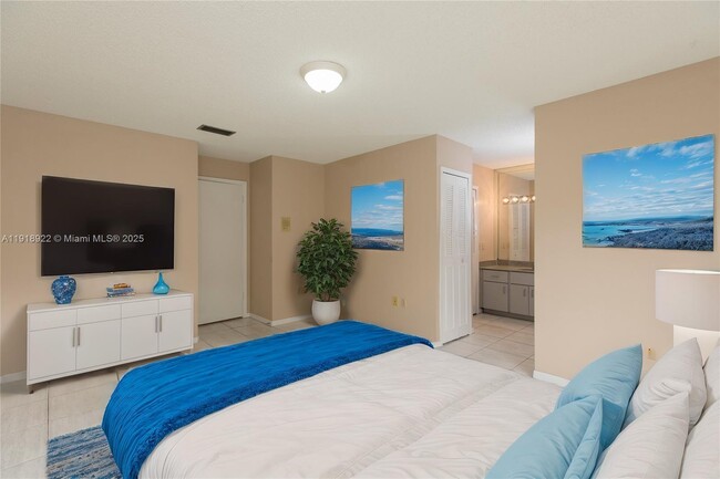 Building Photo - 14410 SW 112th Terrace