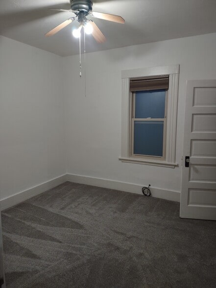 Building Photo - 16 Frances St