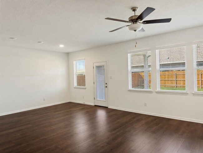 Building Photo - 4002 Wynn Rd