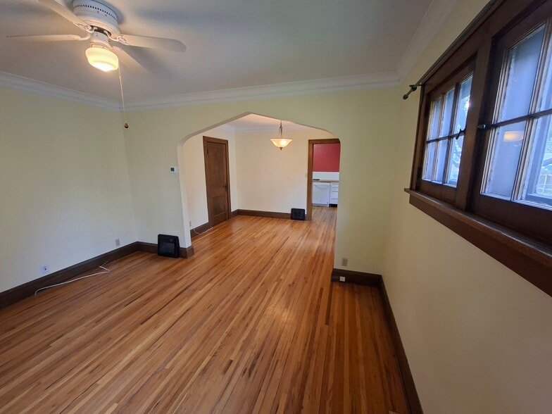Living Room/Dining Room - 3620 42nd Ave S