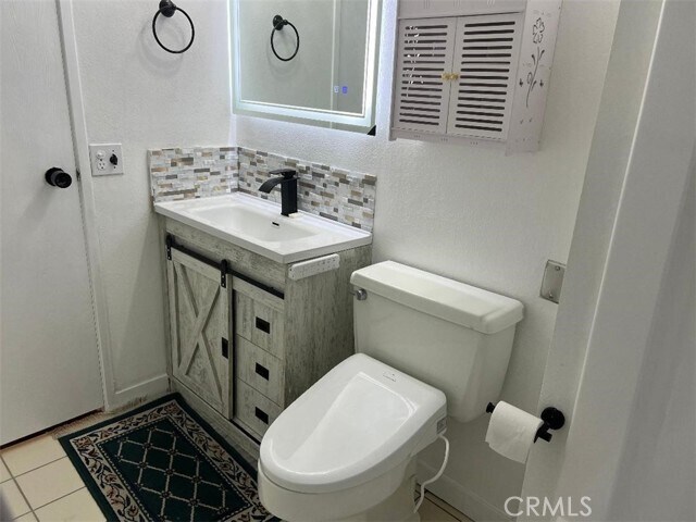 Building Photo - 24055 Paseo Del Lago