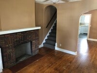 Building Photo - 916 16th St NW