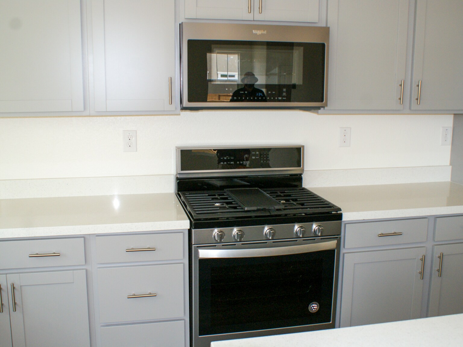 Building Photo - 2986 Portage Way