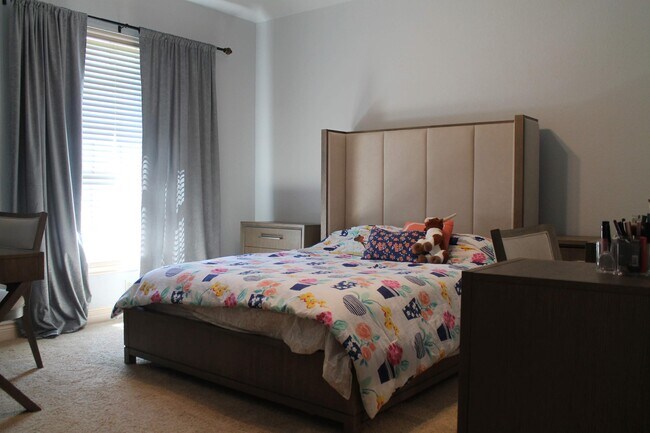 Building Photo - 2922 Ivory Creek