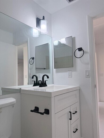 Building Photo - 12231 SW 210th St