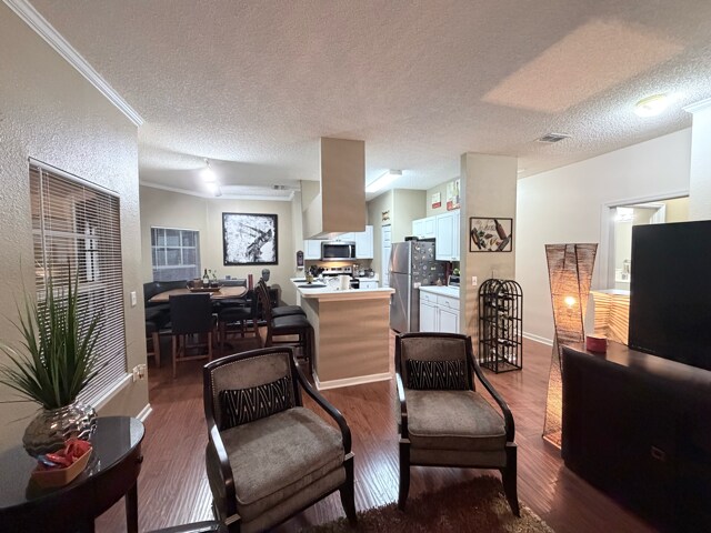 Building Photo - 1025 Arbor Lakes Cir