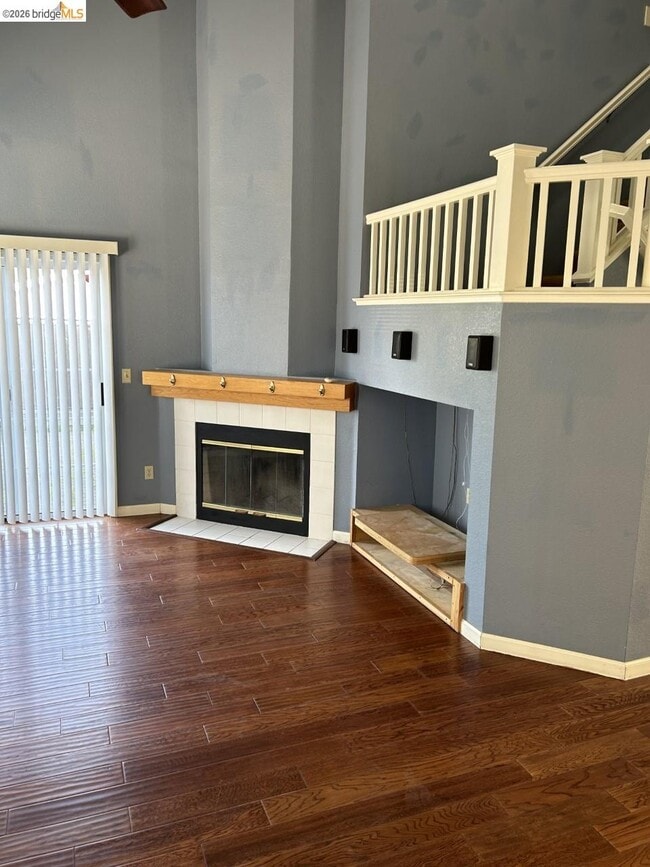 Building Photo - 1850 Primrose Ln