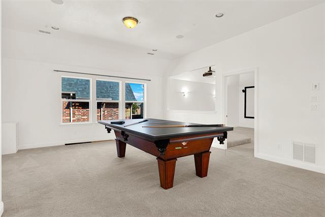 Building Photo - 6925 Mercy Rd