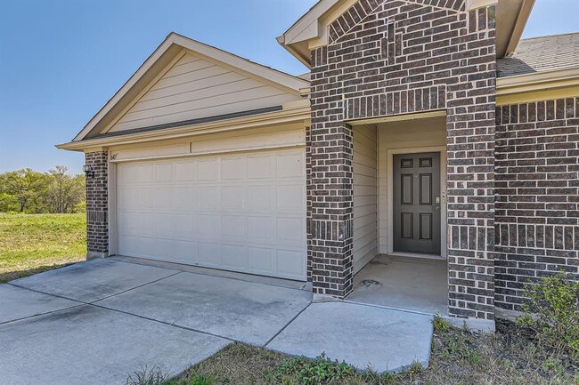 Building Photo - 6417 Wideleaf Dr