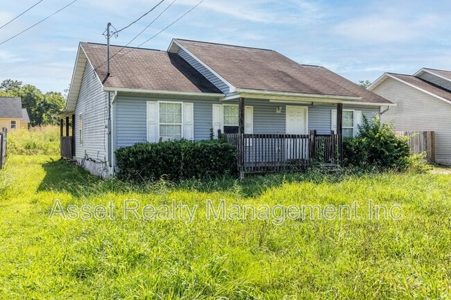 Building Photo - 152 Red Bud Ln