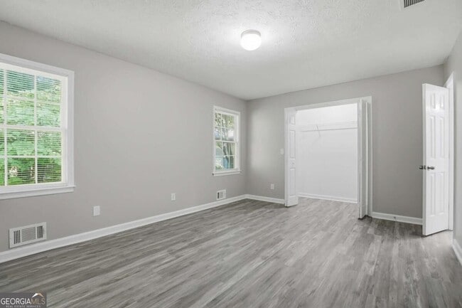 Building Photo - 5344 Ridgemere Ct