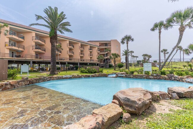 Building Photo - 9520 Seawall Blvd