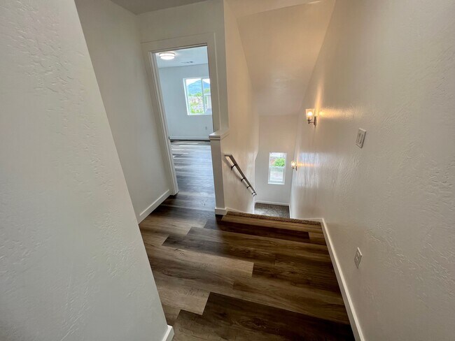 Building Photo - 7872 Jacqueline Way