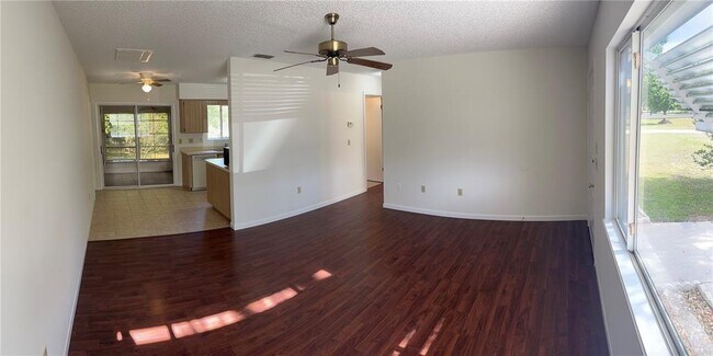 Building Photo - 11143 SW 78th Ave