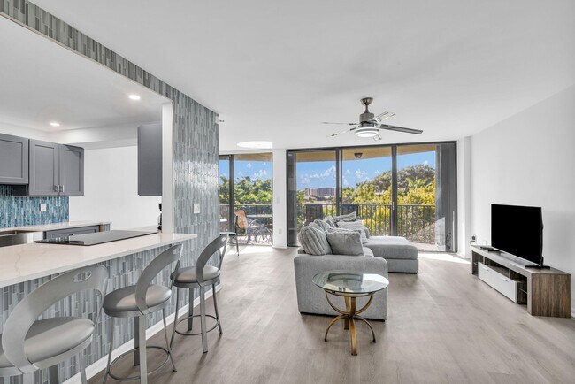 Building Photo - 859 Jeffery St