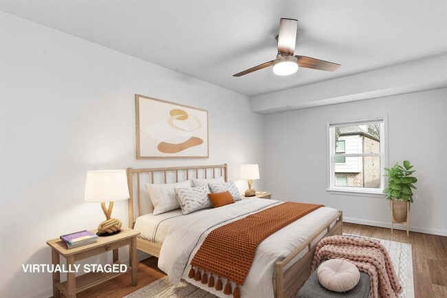 Building Photo - 6631 Valleyside Rd