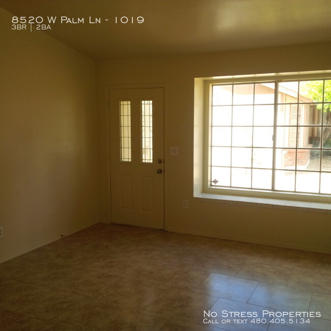 Primary Photo - 8520 W Palm Ln