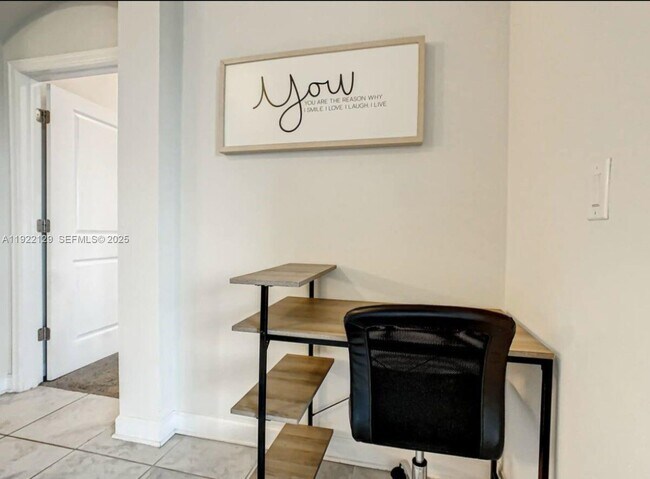 Building Photo - 653 Ocean Course Ave