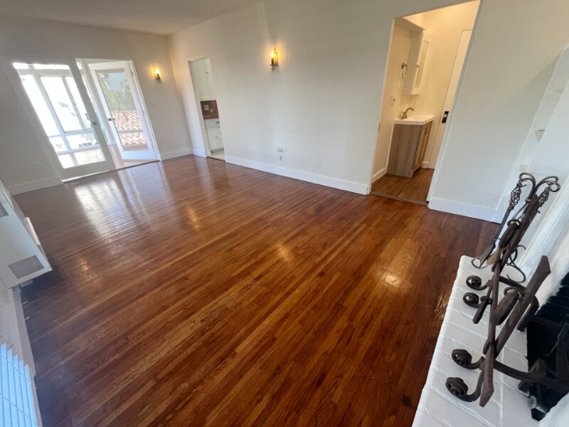 Building Photo - 33910 Orilla Rd