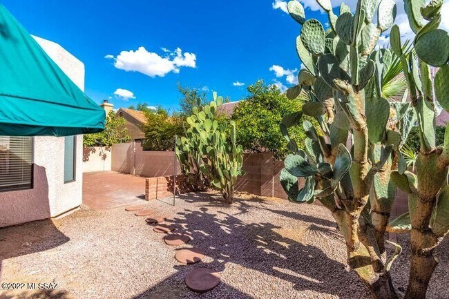 Building Photo - 6112 N Reliance Dr