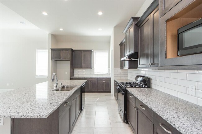 Building Photo - 2131 Wisteria Cove Dr