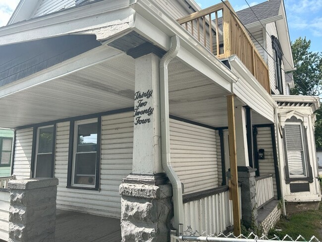 Building Photo - 3224 Walton Ave