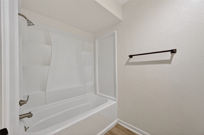 Building Photo - 14734 Perthshire Rd