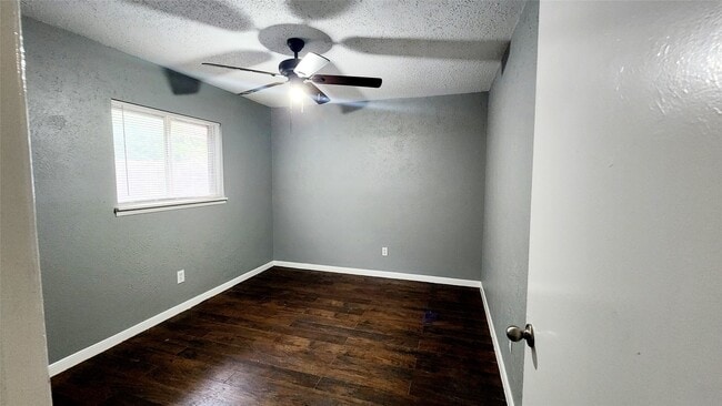Building Photo - 24119 Anchor Ranch Dr