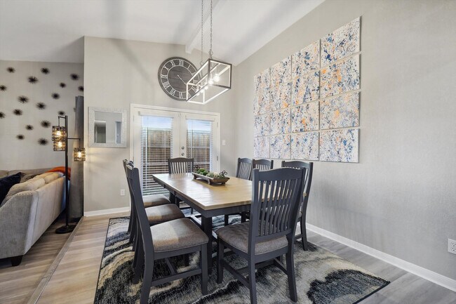 Building Photo - 2914 Flagstone Dr