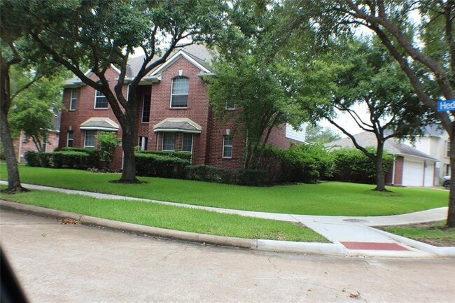 Building Photo - 1718 Heddon Falls Dr