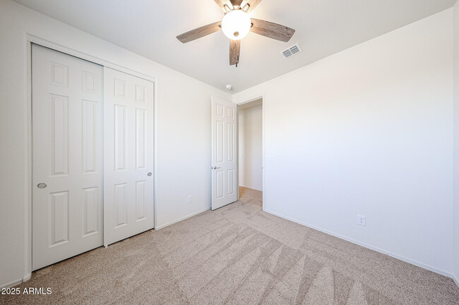 Building Photo - 7118 W Bent Tree Dr