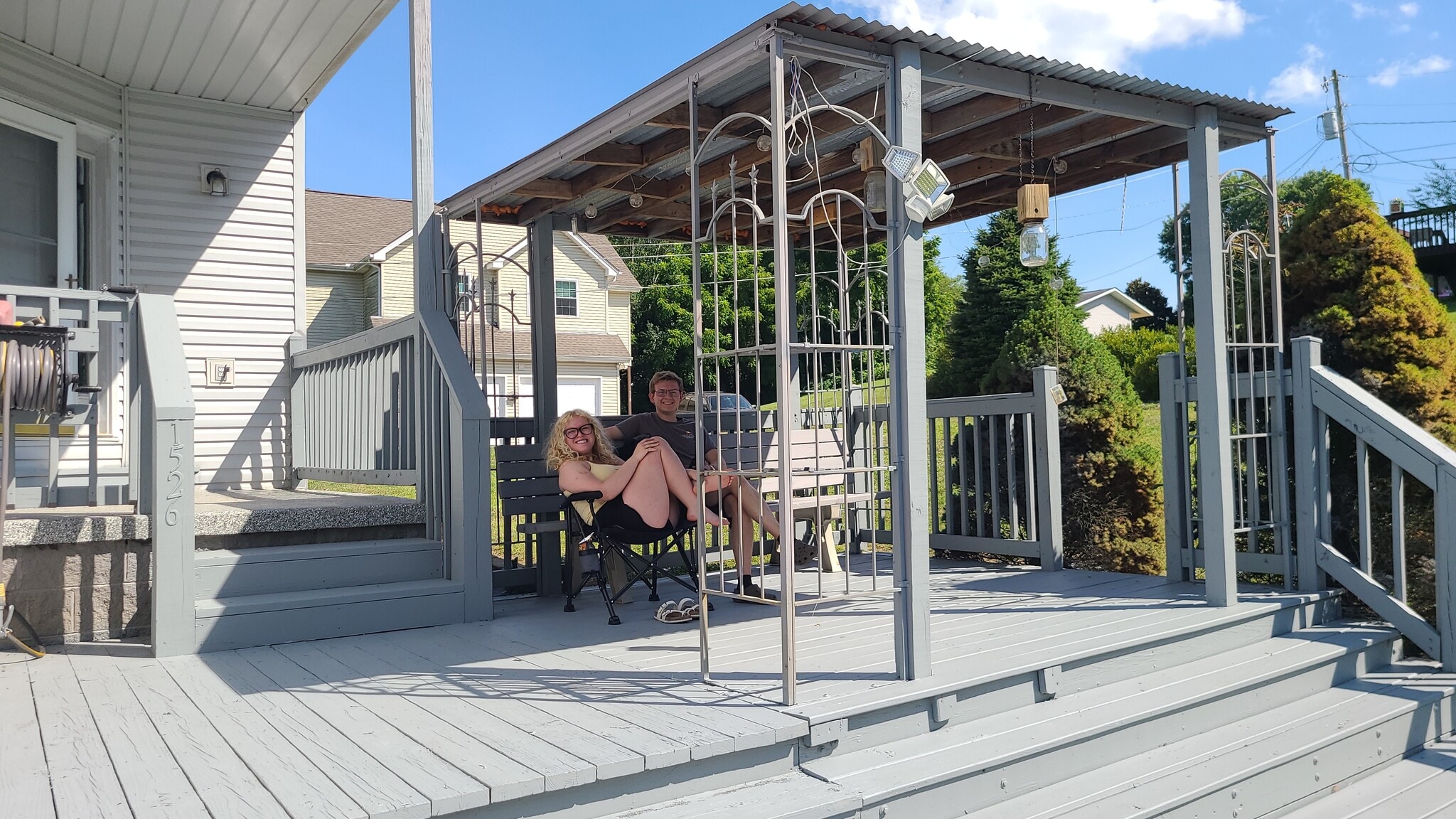 front porch/stoop - 1526 Old Oak Ln