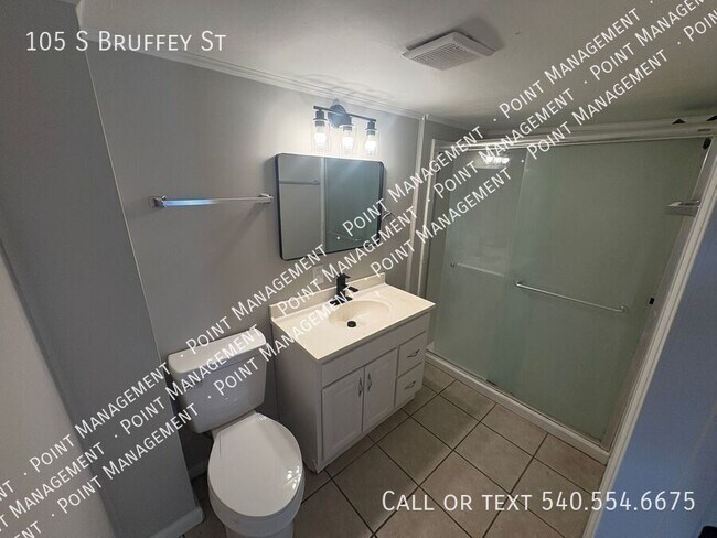 Building Photo - 105 S Bruffey St
