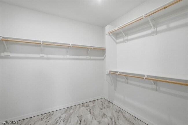 Building Photo - 8025 Texas Hls St