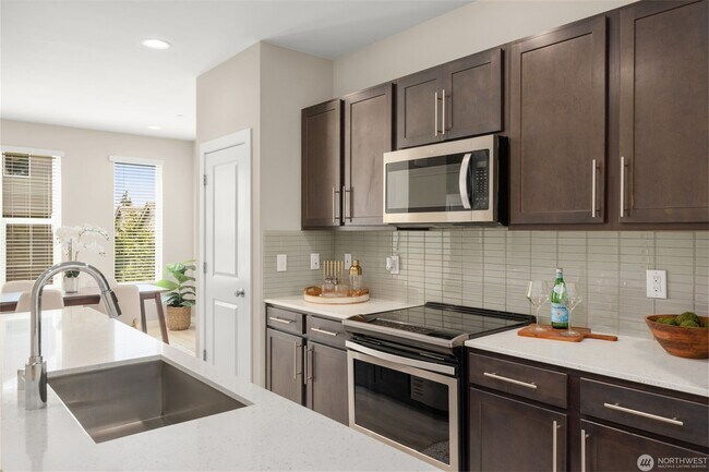 Building Photo - 15113 40th Ave W