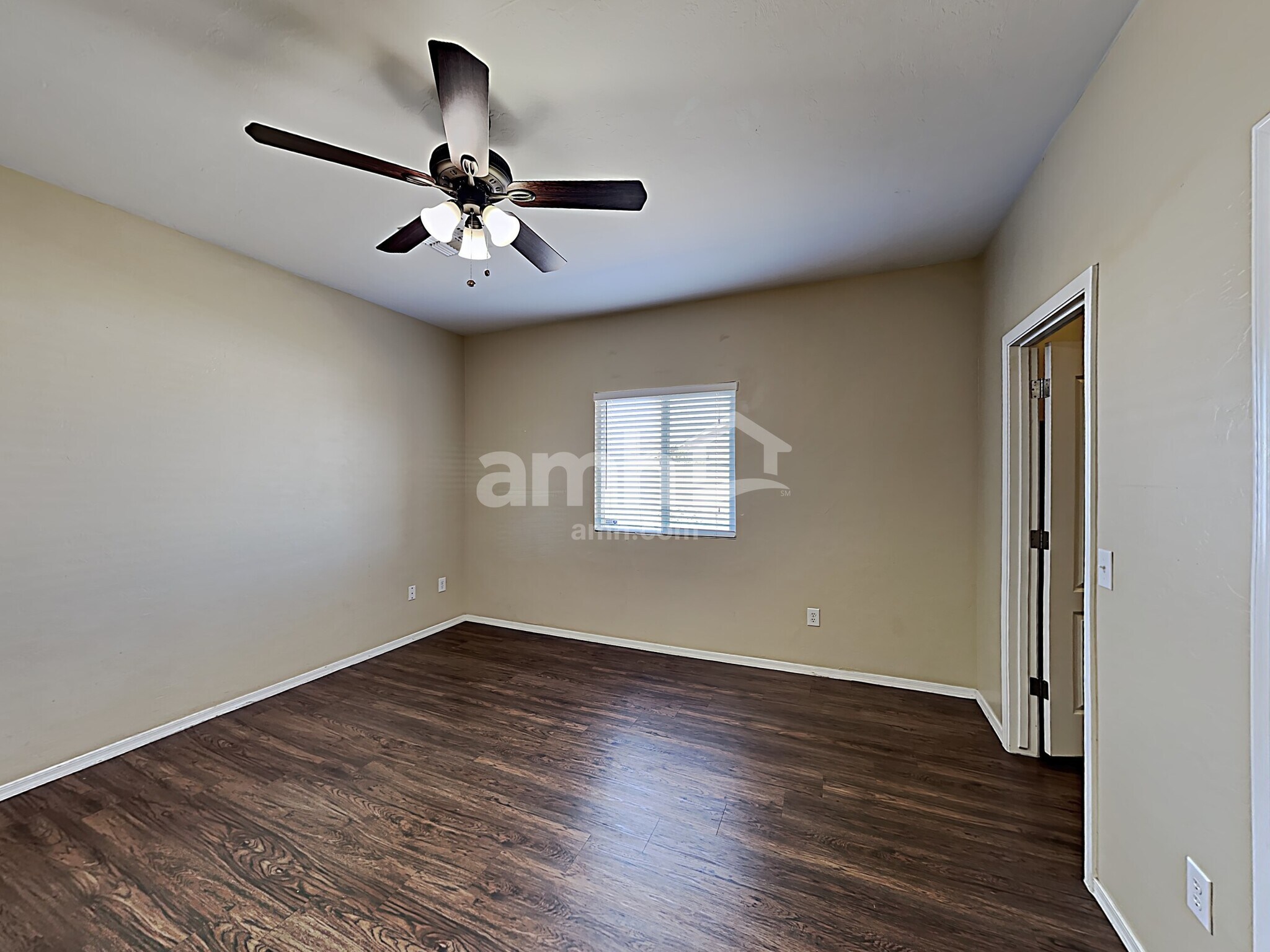 Building Photo - 8364 W Green Kingfisher Ln