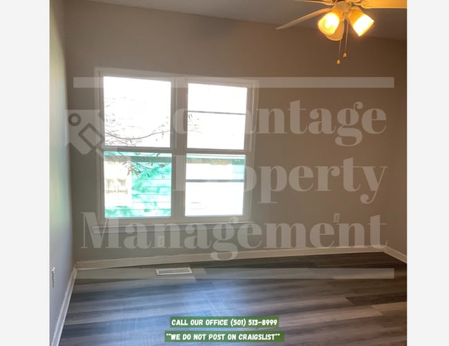 Building Photo - 801 St Vincent St