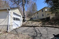 Building Photo - 48 W Branchville Rd
