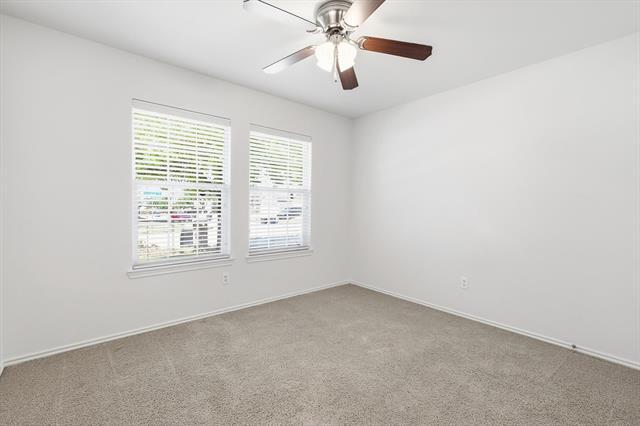 Building Photo - 10228 Sourwood Dr