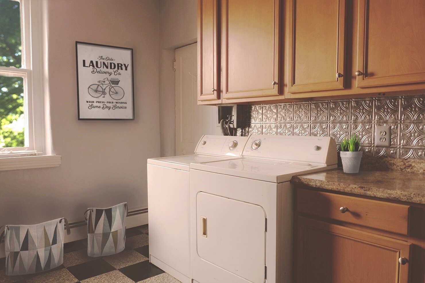 Private laundry - 35 Maple Ave