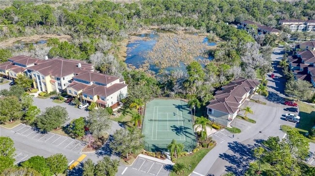 Building Photo - 5655 Bentgrass Dr